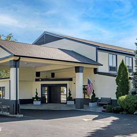 Clarion Inn ナシュア エクステリア 写真